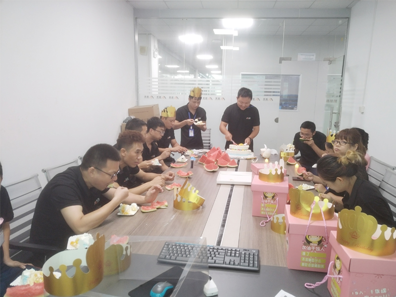 耀世导热生日会现场|时光隽永,回忆绵长,耀世导热以生日之名,共筑美好时光 耀世导热生日会现场|时光隽永,回忆绵长,耀世导热以生日之名,共筑美好时光